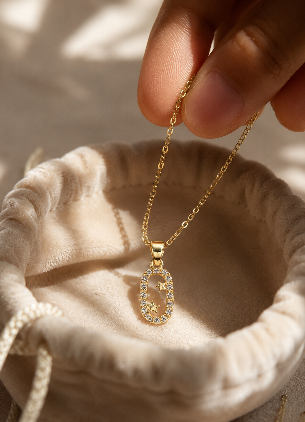 Layered Star Oval Necklace