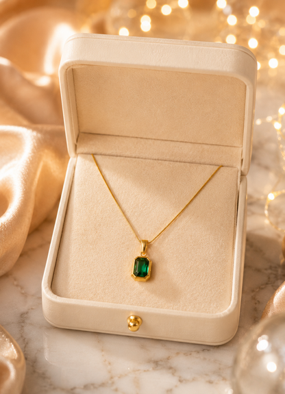 Emerald Green Stone Necklace