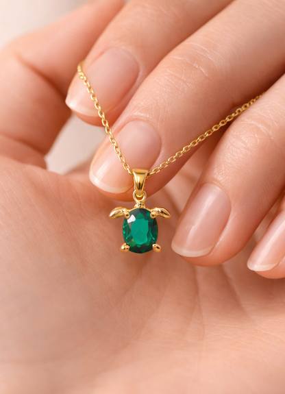 Green Turtle Pendant Necklace