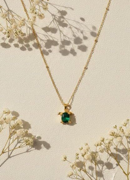 Green Turtle Pendant Necklace