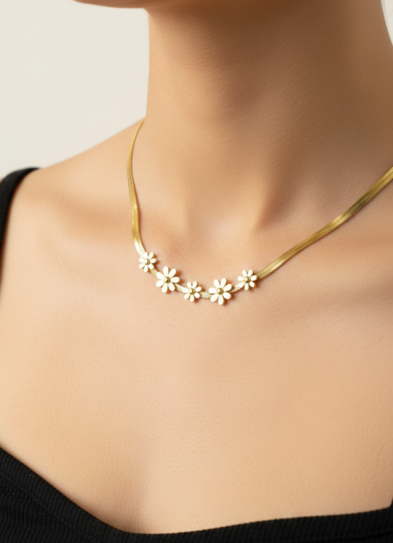 Dainty Gold Floral Necklace