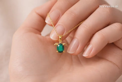 Green Turtle Pendant Necklace