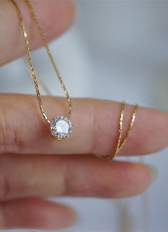 Dainty Solitaire Pendant Necklace